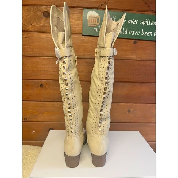 Shoe Dazzle Jelan Calf Boots * Beige * Sz 5.5 NWOT - Picture 3 of 10
